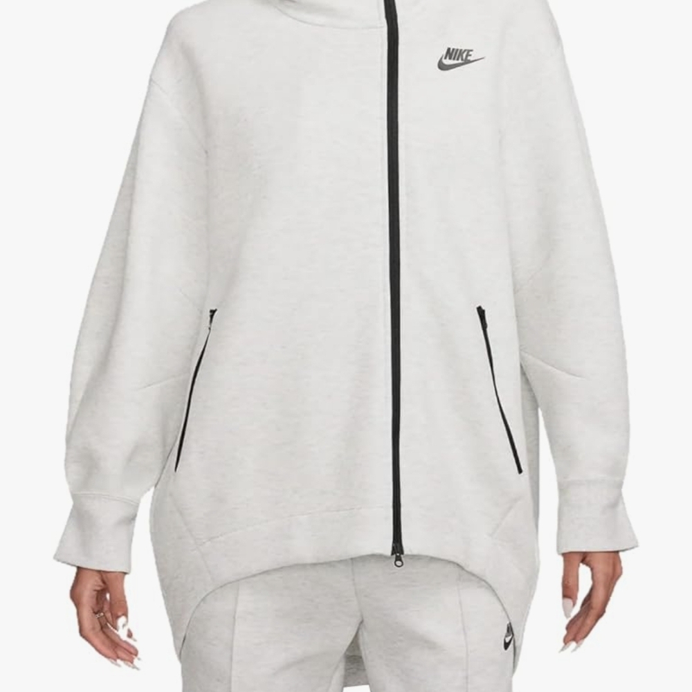 (NEW) Nike Women's Light Gray Full-Zip Hoodie Brand New. Oversized
